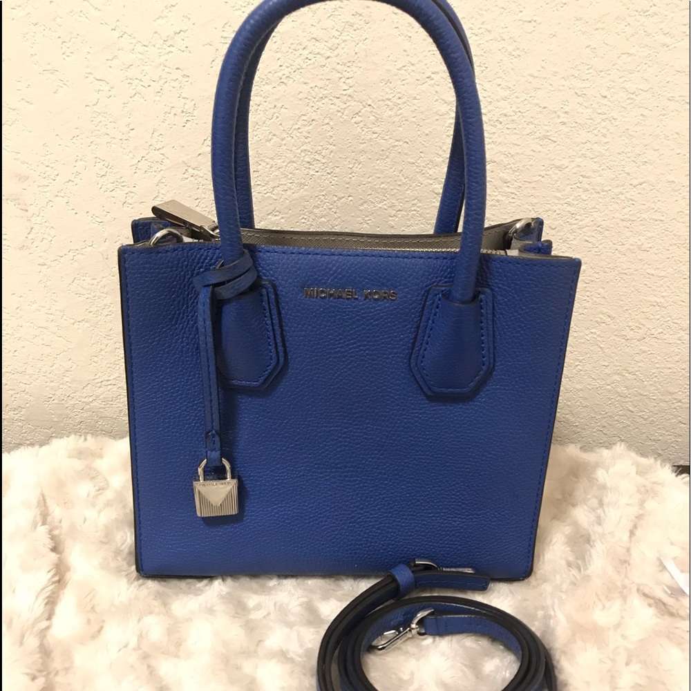 Authentic Michael Kors Crossbody bag